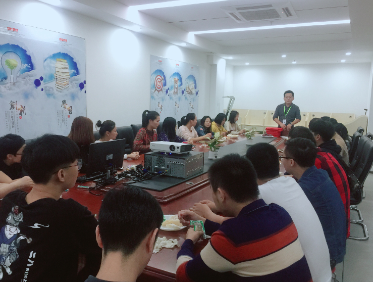 深圳視普泰第四屆驗光師定配工培訓(xùn)班順利畢業(yè)！??！