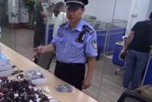 30元的貨賣(mài)上千元！深圳查獲山寨眼鏡3萬(wàn)多副，可能你也買(mǎi)過(guò)