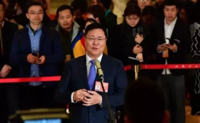 視光變革者寶島眼鏡CEO王智民：AI是慢性病、近視防控救星