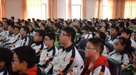 國家衛(wèi)生健康委員會(huì)發(fā)布多版本《兒童青少年近視防控健康教育核心信息》