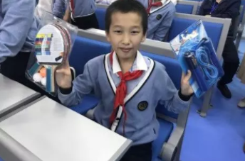 科學(xué)防控兒童青少年近視，我們共同努力：四川省預(yù)防近視公益廣告片上線
