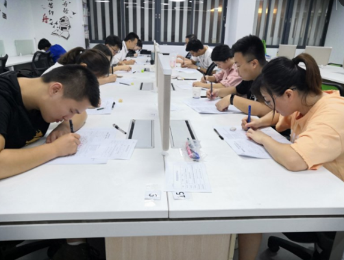 視普泰第七屆驗光定配技能精修考證班順利畢業(yè)?。?！