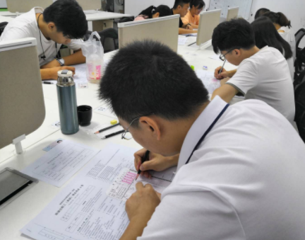 視普泰第七屆驗光定配技能精修考證班順利畢業(yè)?。?！