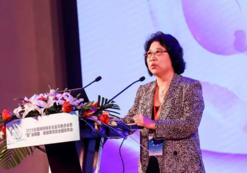 2019角膜接觸鏡安全監(jiān)控會(huì)議在沈陽(yáng)舉行，“目”浴母愛·眼健康項(xiàng)目同期啟動(dòng)