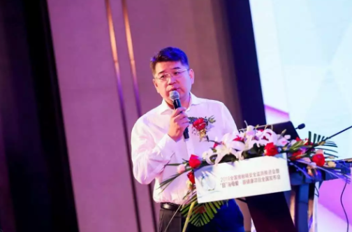 2019角膜接觸鏡安全監(jiān)控會(huì)議在沈陽(yáng)舉行，“目”浴母愛·眼健康項(xiàng)目同期啟動(dòng)