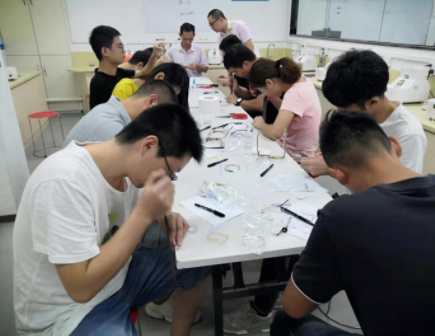 視普泰第八屆驗光定配考證培訓技能精修班學員畢業(yè)啦?。?！