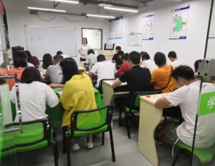 視普泰第八屆驗光定配考證培訓技能精修班學員畢業(yè)啦?。?！