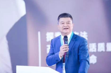 愛爾眼科攜手諾華制藥，打造中國(guó)眼病診療創(chuàng)新模式