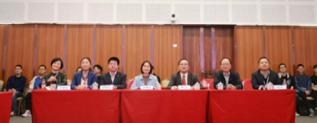 全國首個“大學(xué)生近視防控科普團(tuán)”11月25日成立